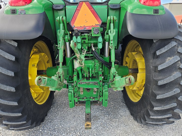 2006-john-deere-7520-image-17