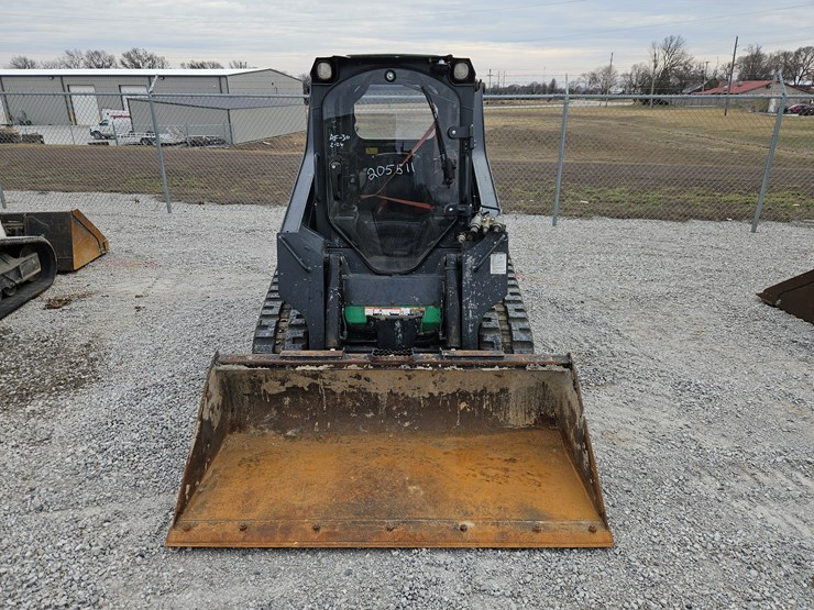 2019-deere-317g-image-2