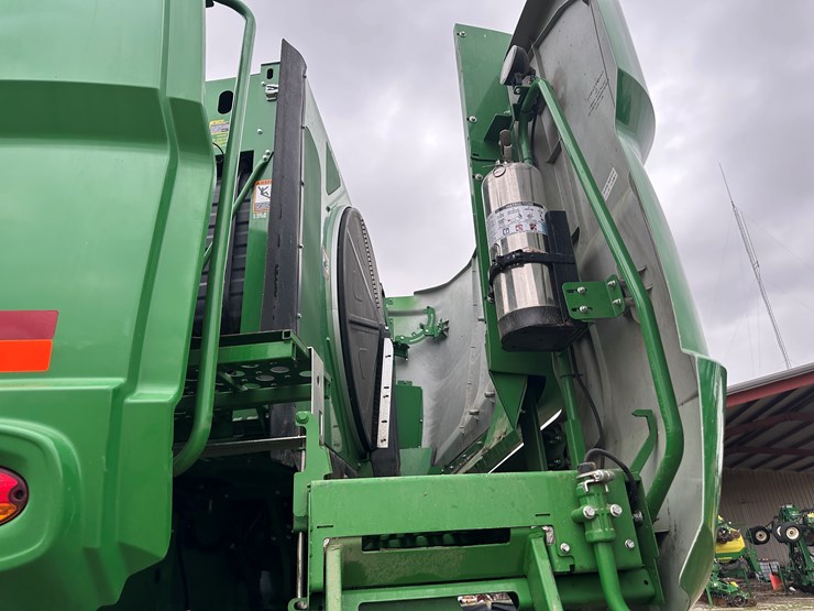 2020-john-deere-s780-image-92