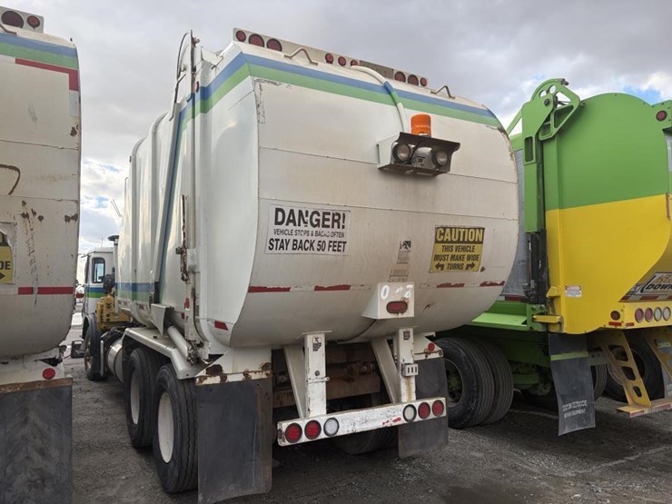 2010-autocar-xpeditor-image-4