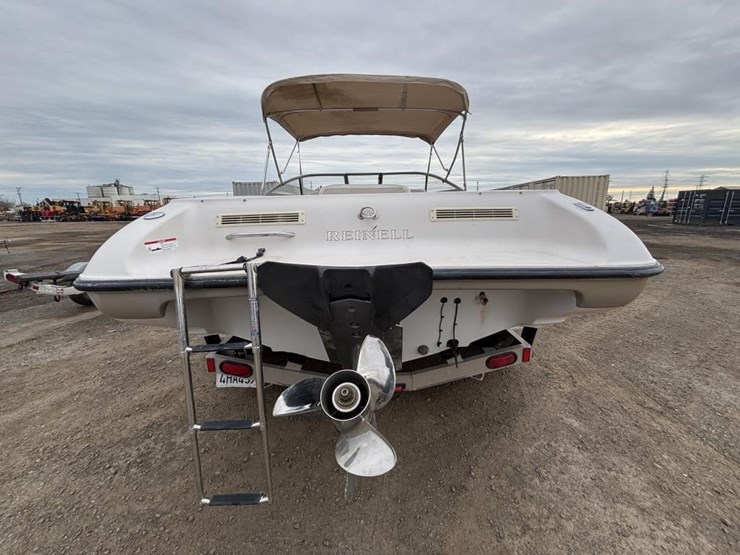 2006-unknown-trailer-image-11