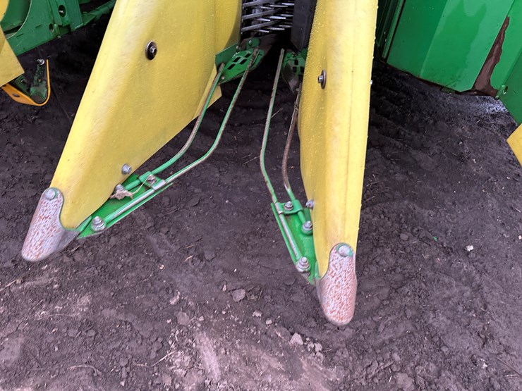 2021-john-deere-cp690-image-56