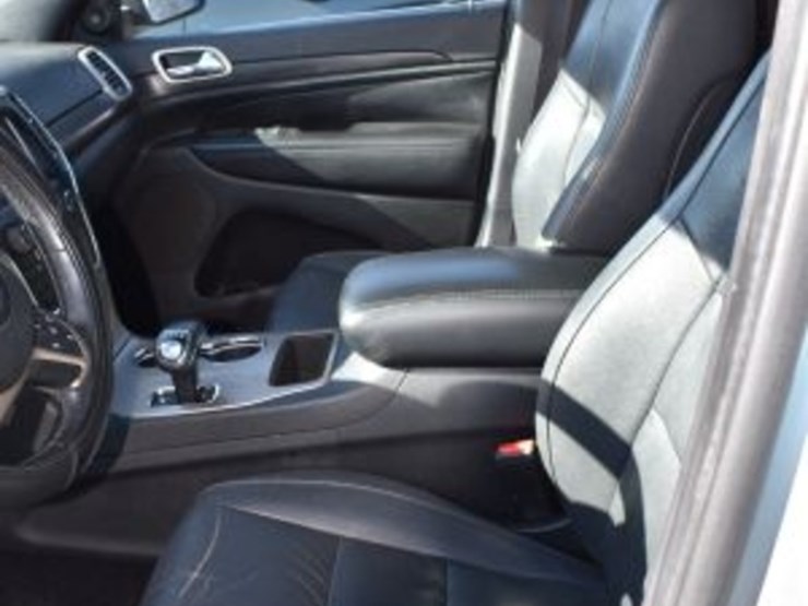 2014-jeep-grand-cherokee-image-9