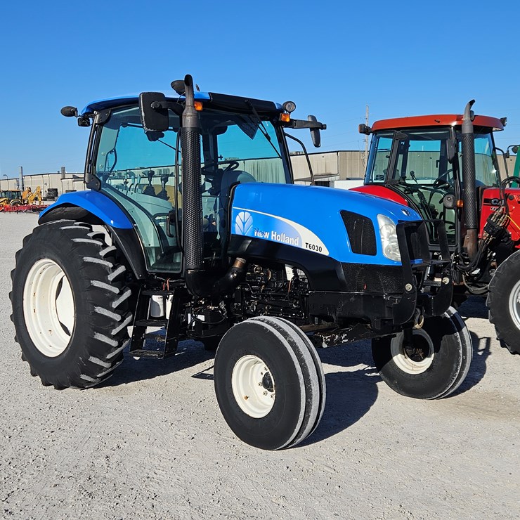2010 NEW HOLLAND T6030