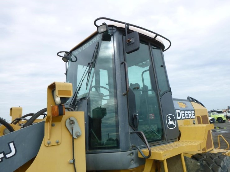 2005-deere-624j-image-6