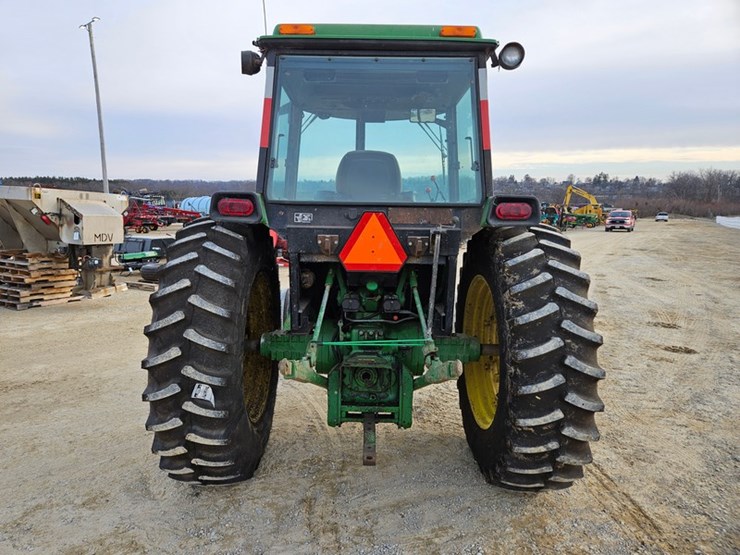 john-deere-2950-image-4