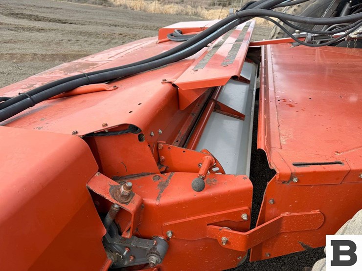 massey-ferguson-9635-image-21