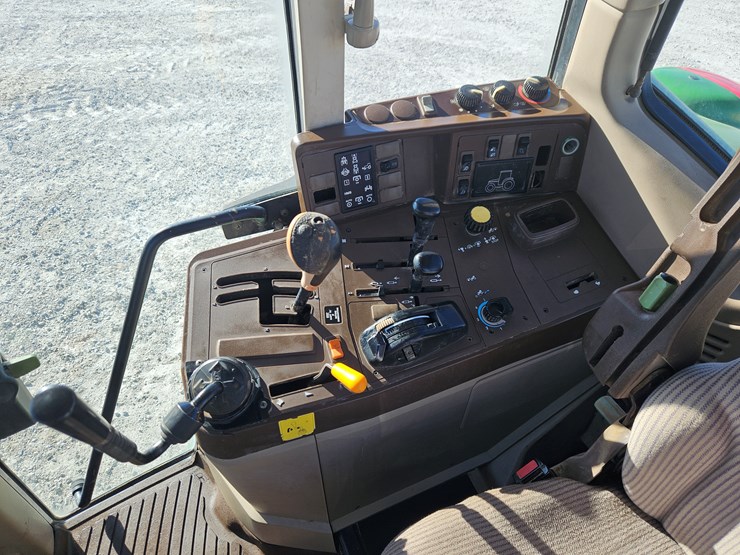 2002-john-deere-6420-image-19