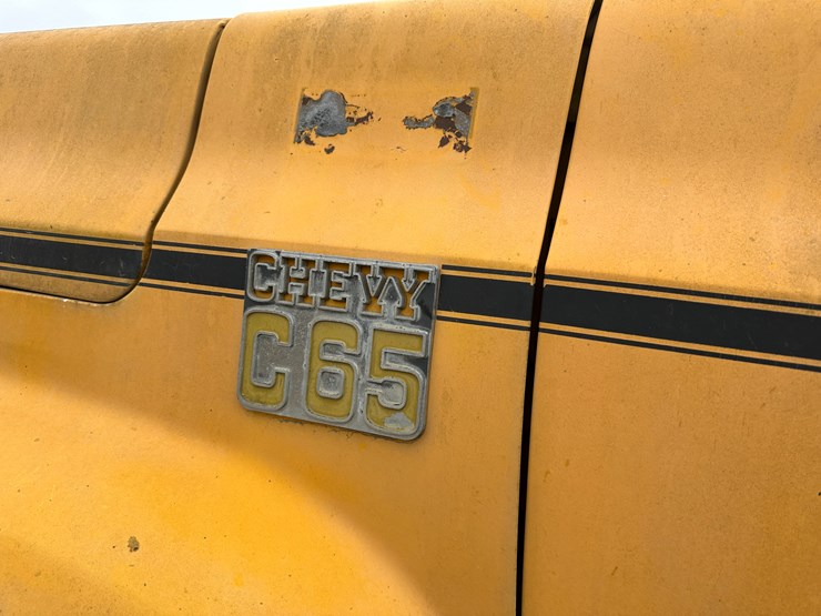 chevrolet-c65-image-27