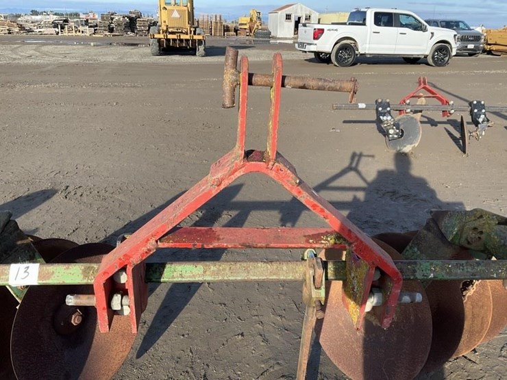 custom-3-pt-4-blade-ridger-image-7