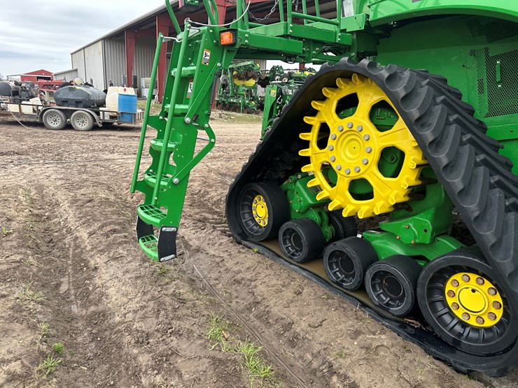 2020-john-deere-s780-image-47