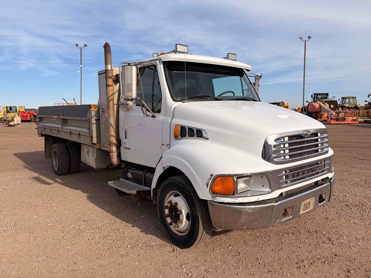 2001-tk-sterling-m5500-chassis-image-2