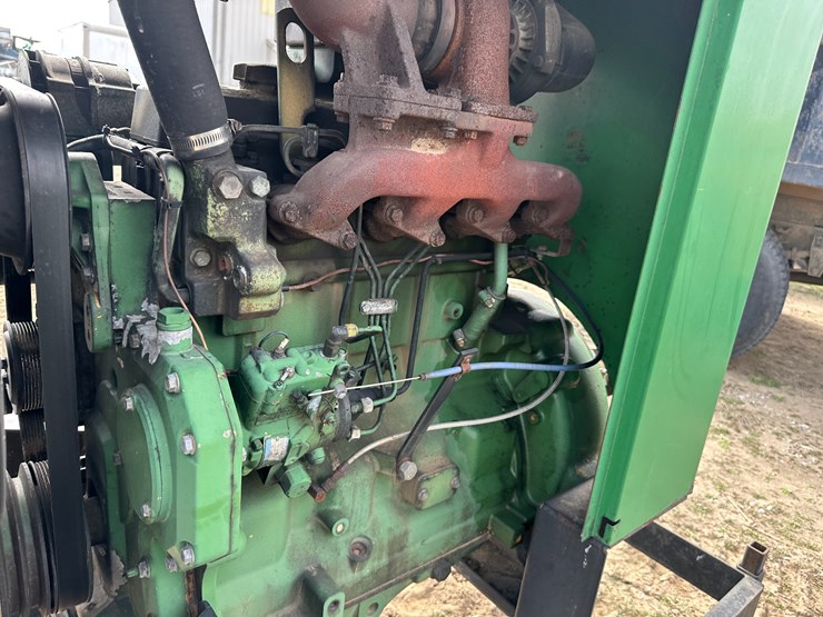 john-deere-4045t-image-19