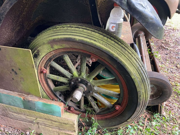 ford-model-t-image-36