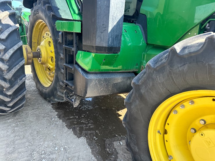 2022-john-deere-8r-280-image-39