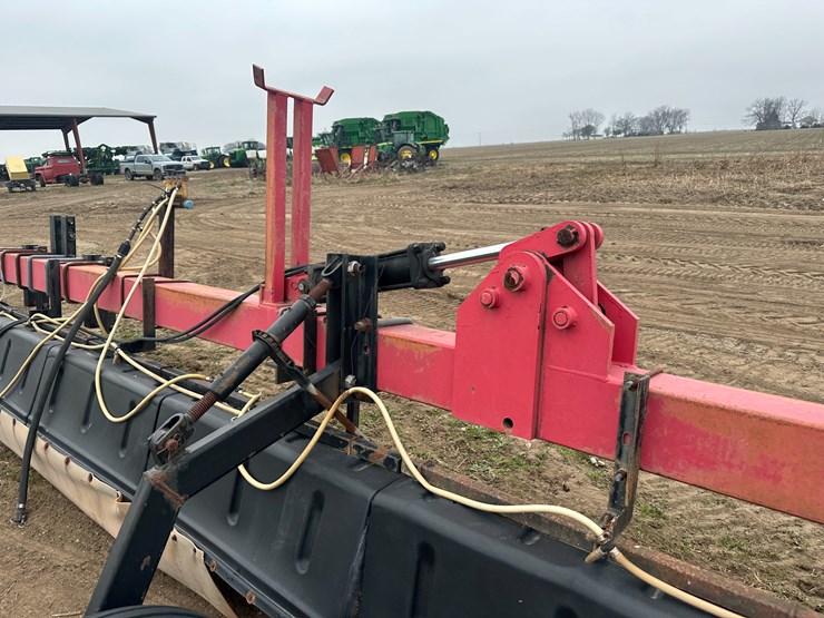 #40105-•-dickeyvator-40'-hooded-sprayer-image-12