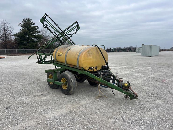 #208948-•-top-air-sprayer-image-1