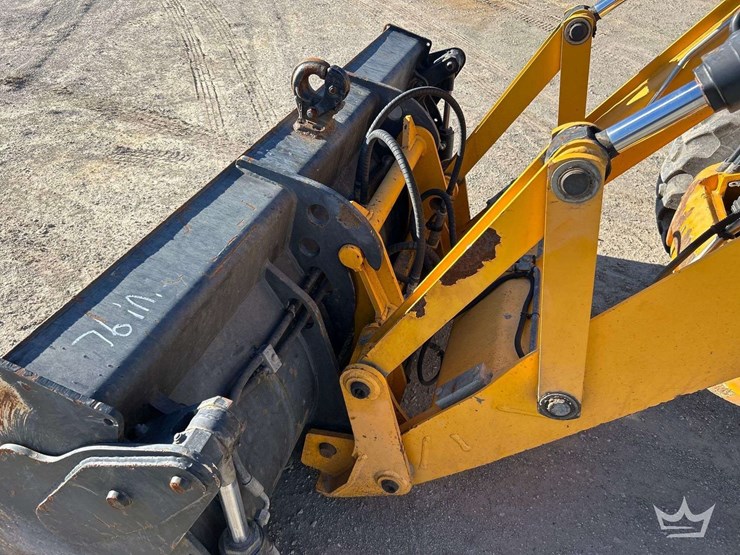 2016-jcb-3cx-image-21