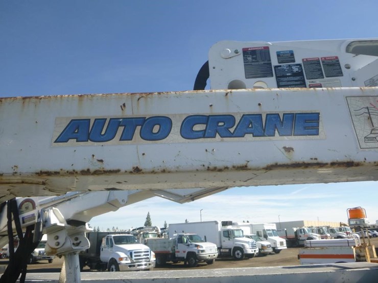 2012-ford-f550-image-15