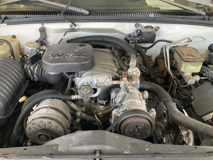 1997-chevrolet-k3500-image-10