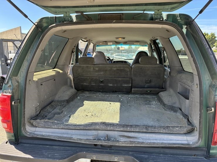 2000-ford-expedition-image-11