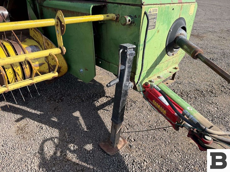 john-deere-466-image-12