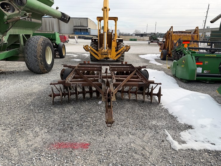 international-37-image-2