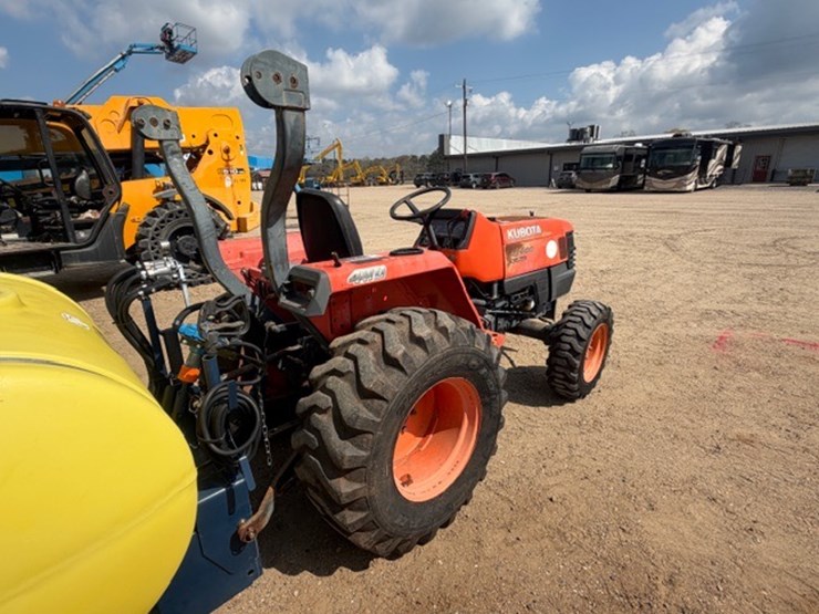 kubota-l3400-image-3