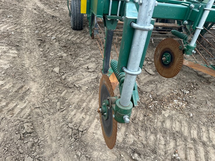 #38830-•-kmc-6-38-peanut-digger-image-43