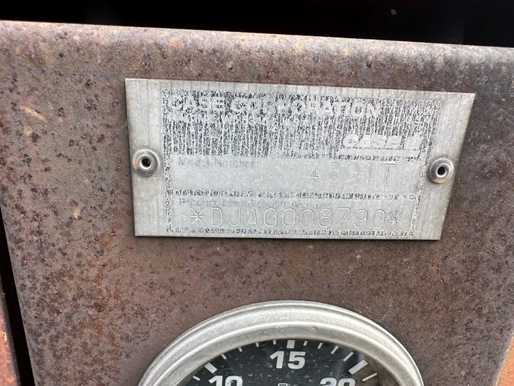 #40124-•-case-4391t-4-cyl-power-unit-image-32