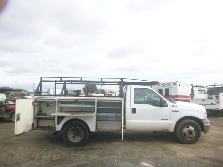 2005-ford-f350-image-7