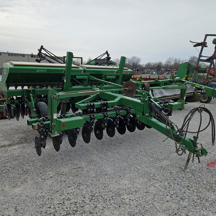 2002 GREAT PLAINS 1510