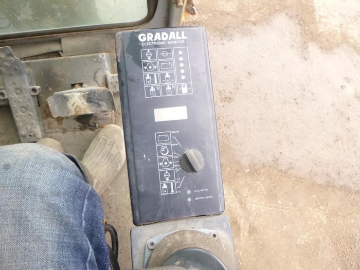 1996-gradall-xl4100-image-43