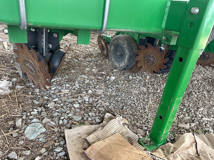 john-deere-1725-image-57