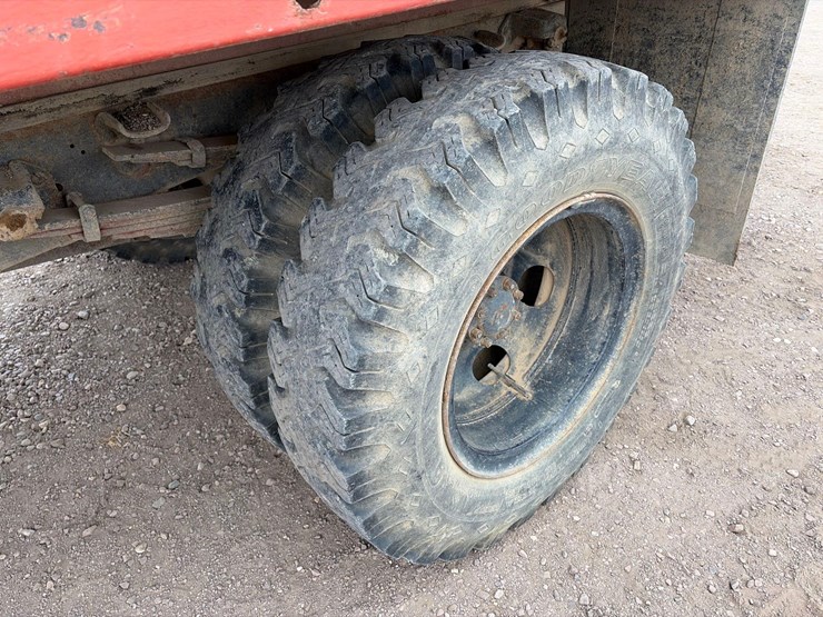 1979-ford-c600-image-25