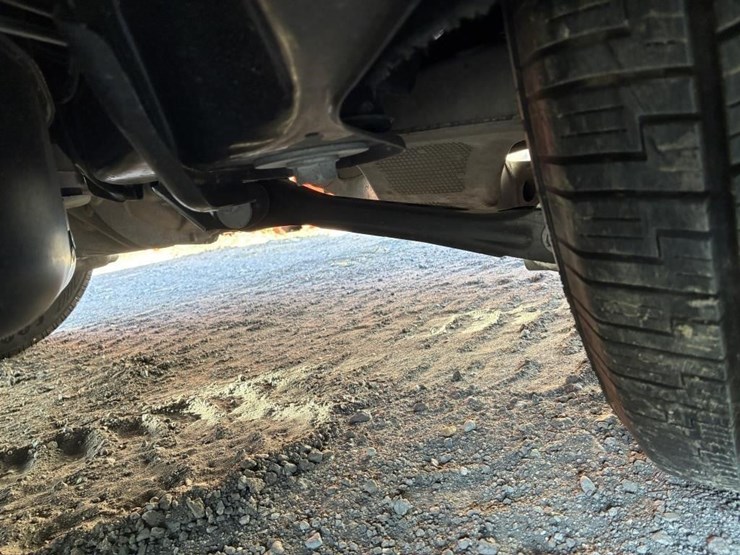 2023-ford-explorer-image-6