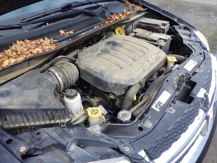 2016-dodge-grand-caravan-image-11