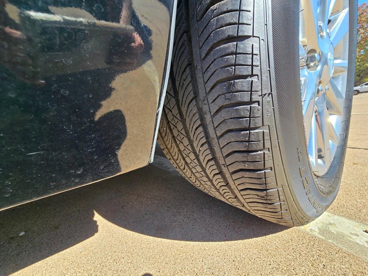 2017-cadillac-federal-70-in-limo---30,529-miles-w-premium-coachwork-by-federal-image-62