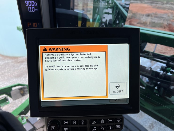 john-deere-412r-image-90