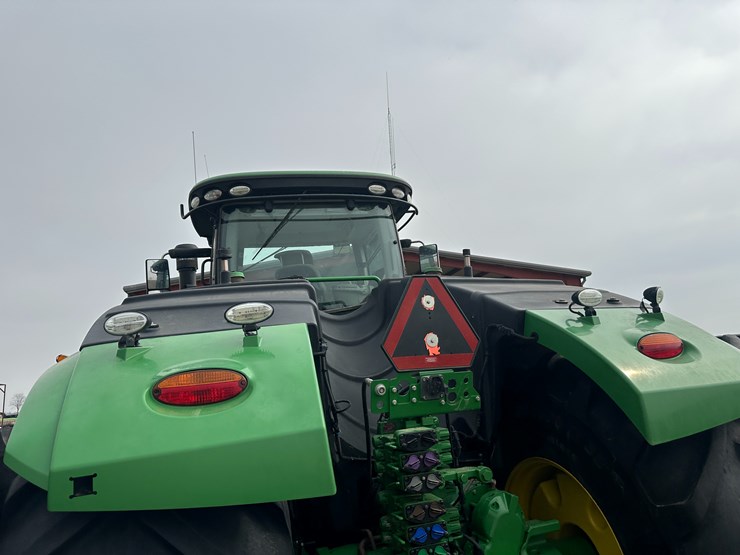 2020-john-deere-9470r-image-24