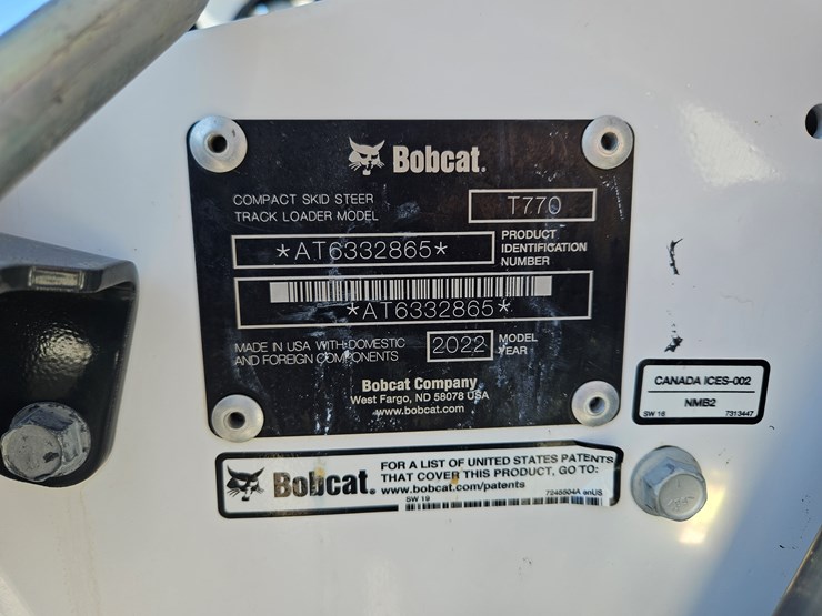 2022-bobcat-t770-image-16