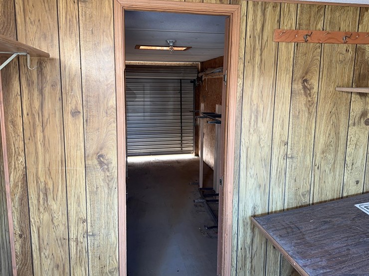 mobile-office-trailer-image-5