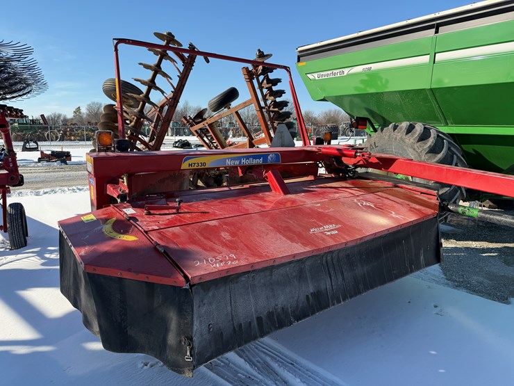 2017-new-holland-h7330-image-3