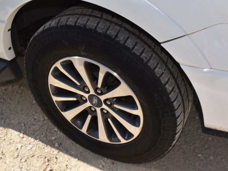 2017-ford-expedition-image-5