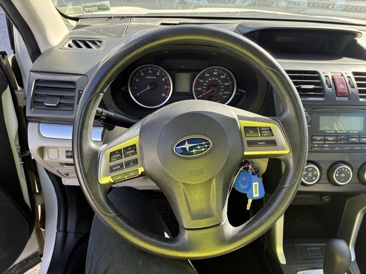 2014-subaru-forester-image-13