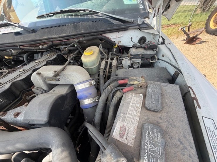 2002-dodge-ram-3500-image-57