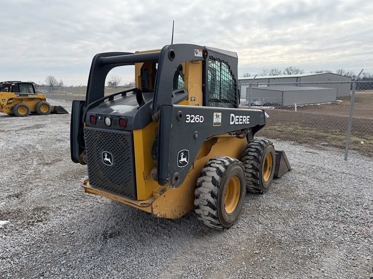 2012-deere-326d-image-16