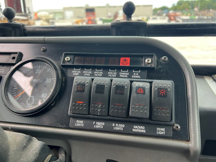 2006-case-ih-spx3185-image-17