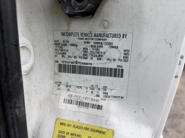 2007-ford-f450-image-16