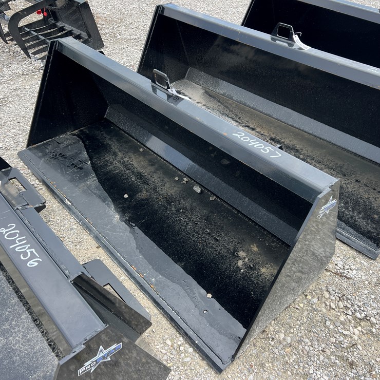 #204057 • Prostar 66IN SS Bucket